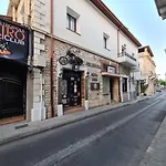 Отель Metropole Лимасол