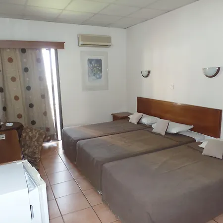 Metropole 2* Limassol