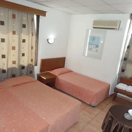 Hotel Metropole 2*