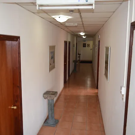 Hotel Metropole Limisso