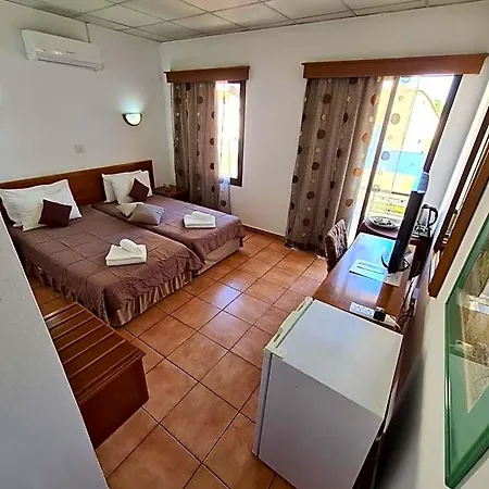 Metropole Hotel