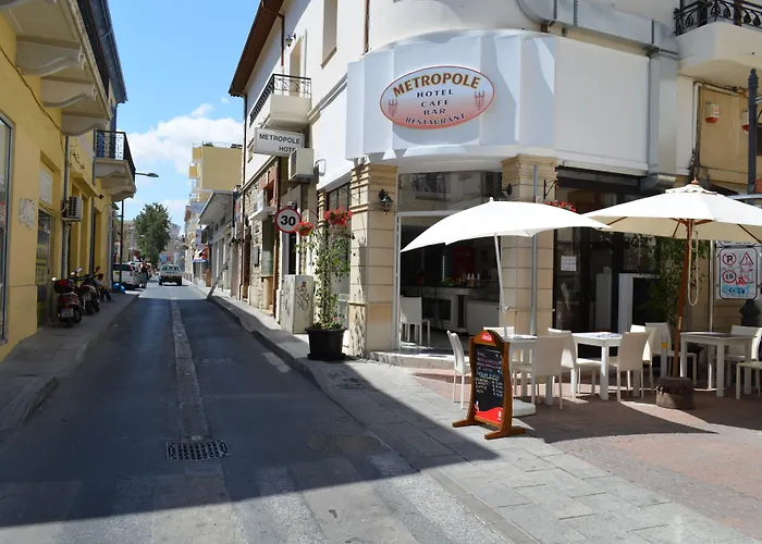 Metropole Отель Лимасол