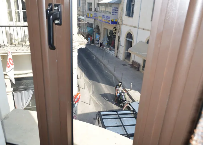 Отель Metropole