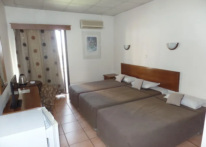 Metropole 2* Limassol